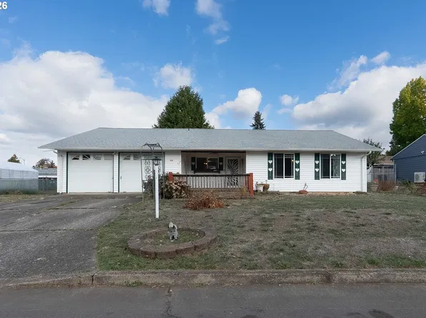 409 Alderwood Pl, Oregon City, OR 97045