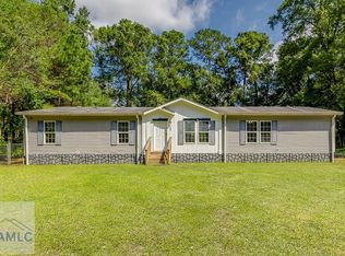 33 Center St, Midway, GA 31320