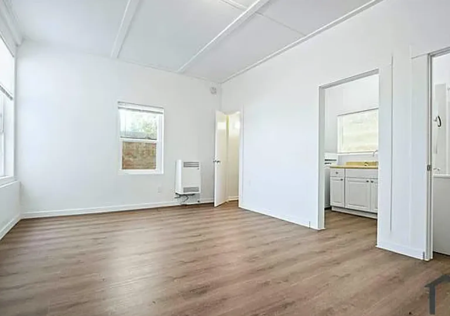 HKP 1318 S. Pacific Ave. — Photo 1