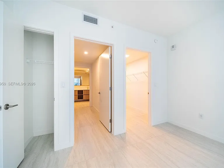77 SE 5th St #2908 — Photo 45