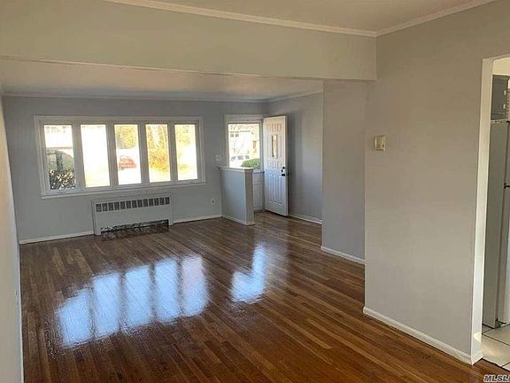 4th image of 52 Prairie Dr