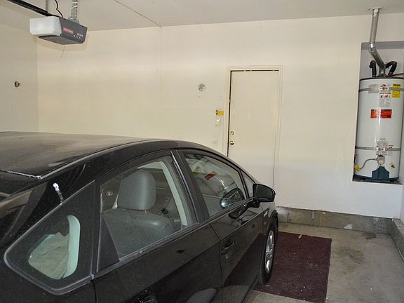 5th image of 30390 Cedar Oak Ln