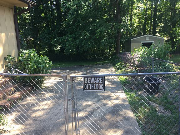 5th image of 8 Trent Dr