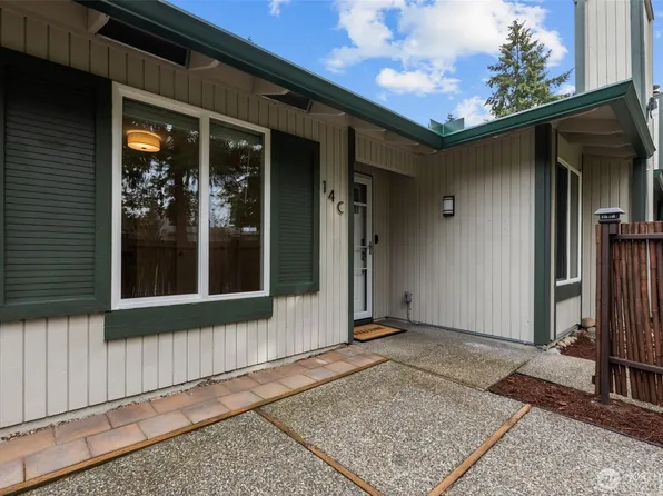 503 S 323rd Place #14C, Federal Way, WA 98003