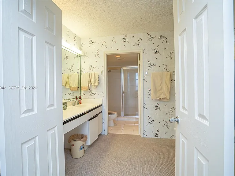 3530 Mystic Pointe Dr #1401 — Photo 33