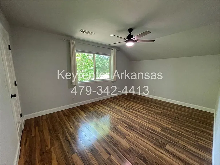 202 Lake Rd — Photo 16