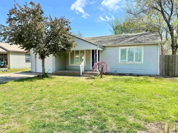 826 N Illinois Ave, Wichita, KS 67203