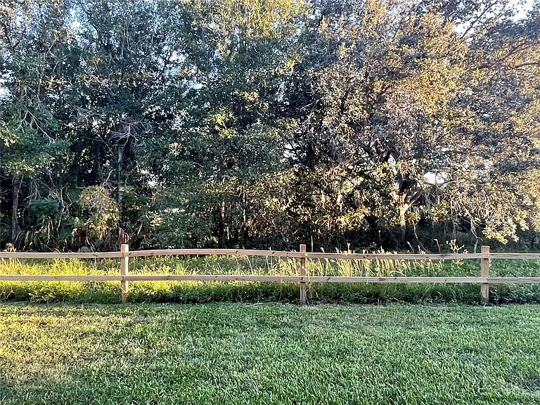 103 Palmetto Ct #103 — Photo 35