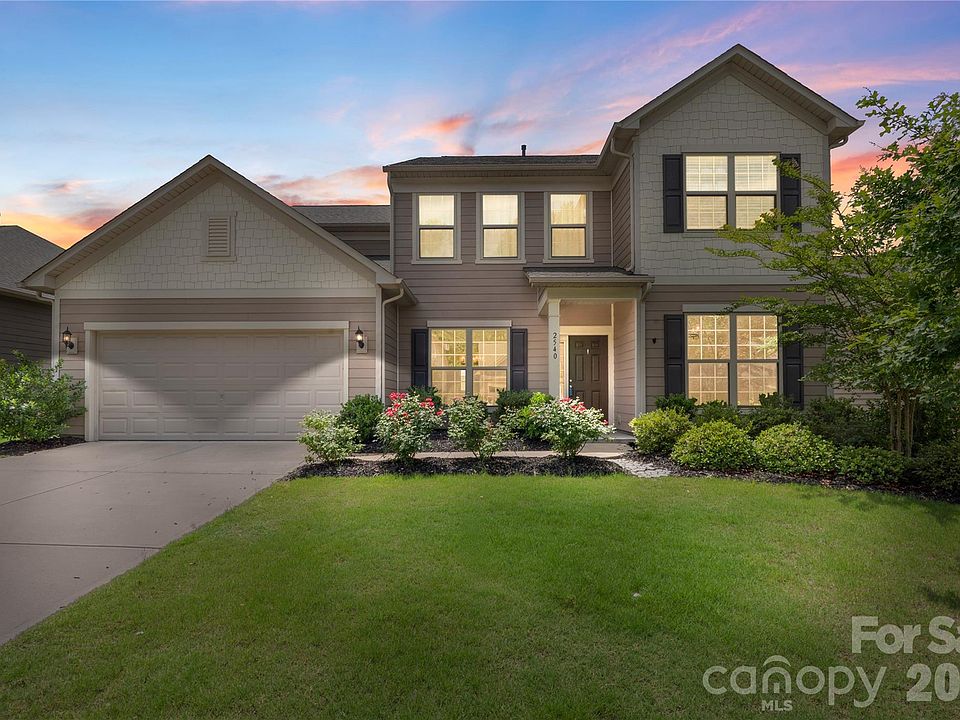 1st image of 2540 Bryant Dr