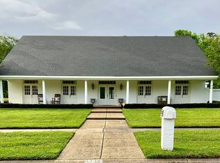 5738 Stratford Ave, Baton Rouge, LA 70808
