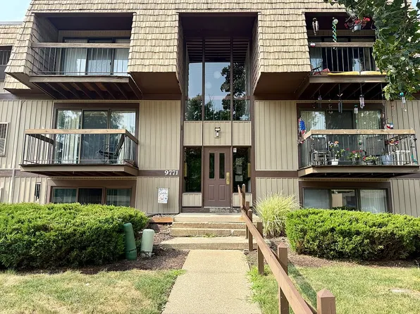 9771 Sunrise Blvd Unit N-12, North Royalton, OH 44133