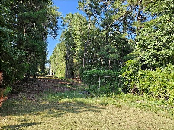 3rd image of 1761 Old Wrights Mill Rd