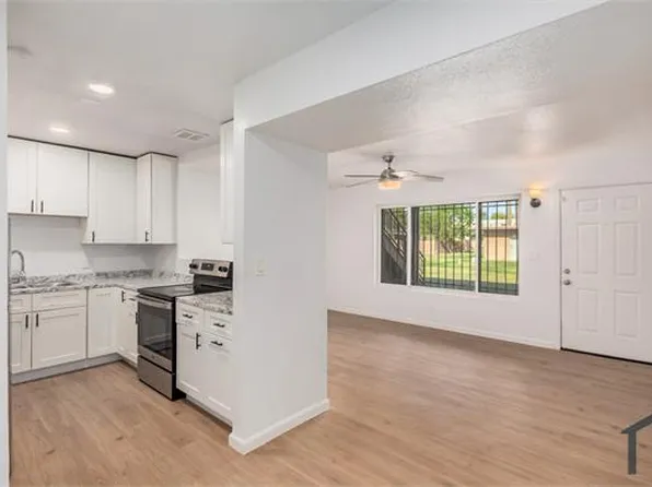 2411 W Hazelwood St Unit 77, Phoenix, AZ 85015