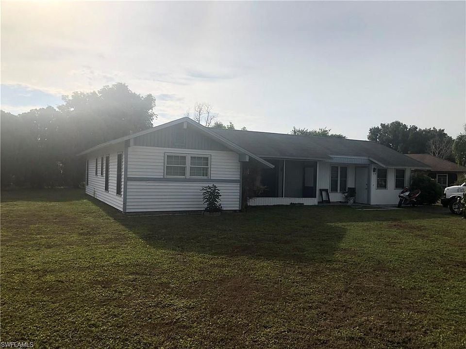 1st image of 20 Burrstone Ave