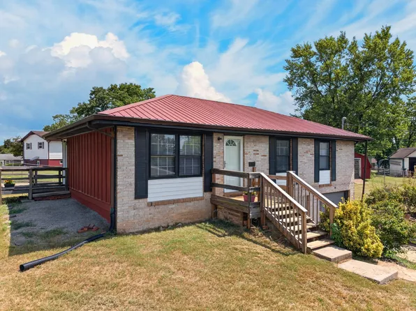 510 Meadows Ln, Jefferson City, TN 37760