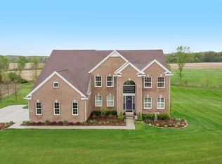 10228 Valley Farms Rd, Saline, MI 48176