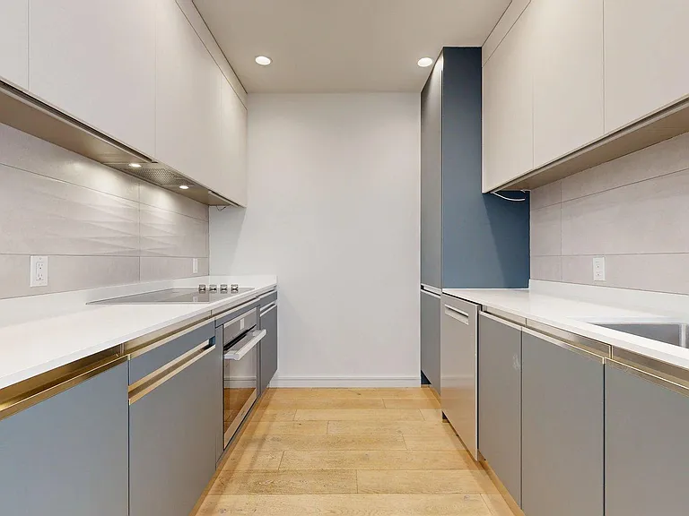 606 Capp St #105 — Photo 3