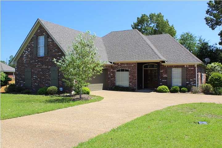 1st image of 1911 Eastridge Cir