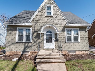 813 Manitowoc St, Menasha, WI, 54952