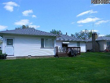 2nd image of 1439 Guarnieri Dr NE