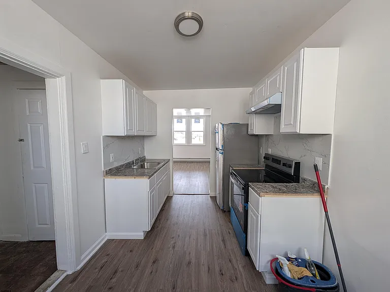 803 N Indiana Ave — Photo 13