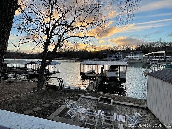 3rd image of 5238 Harper Ln