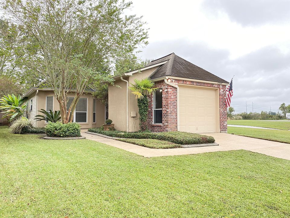 1st image of 5502 Courtyard Dr