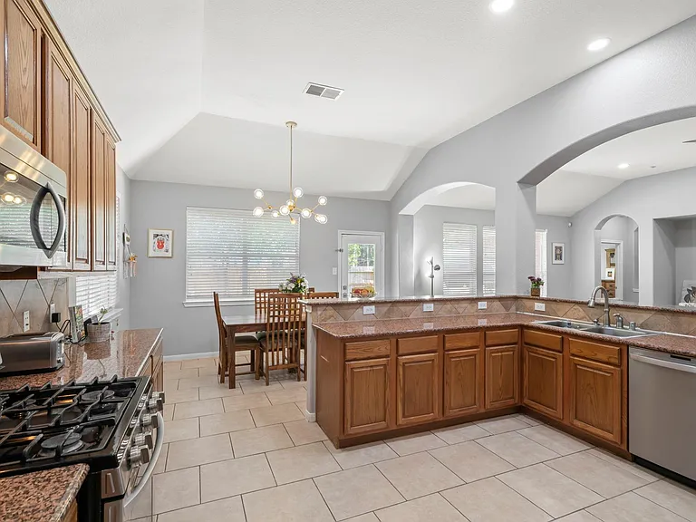 7 Caelin Ct — Photo 16