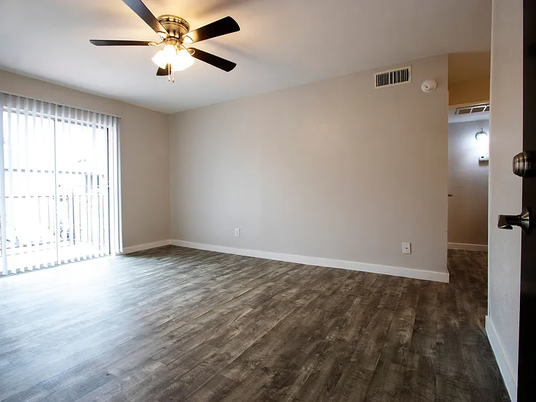 Gazebo Apartments (Denton, Tx) — Photo 10