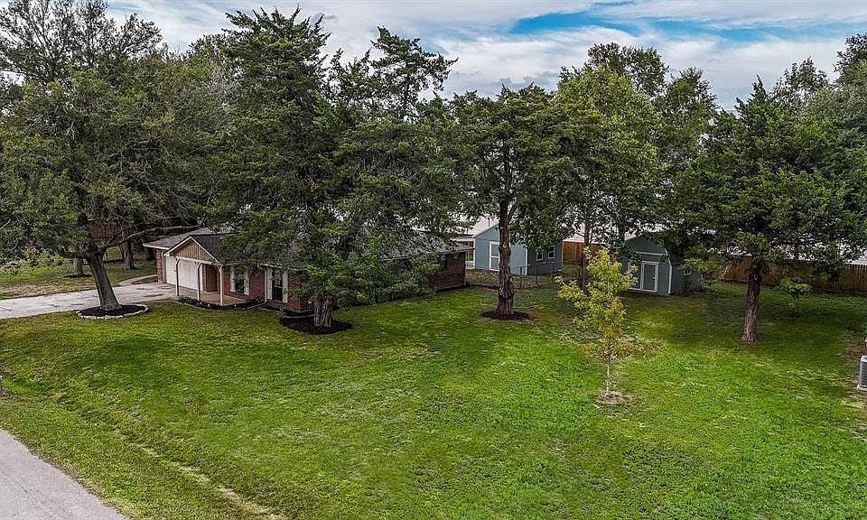 1st image of 31726 Ironwood Dr