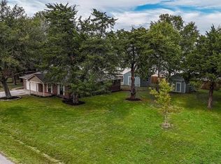 31726 Ironwood Dr, Waller, TX 77484