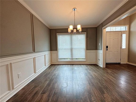 4th image of 2125 Willow Oak Dr
