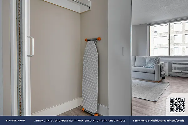 Rented by The Blueground | media 25