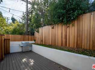 2438 7th St APT 3, Santa Monica, CA 90405