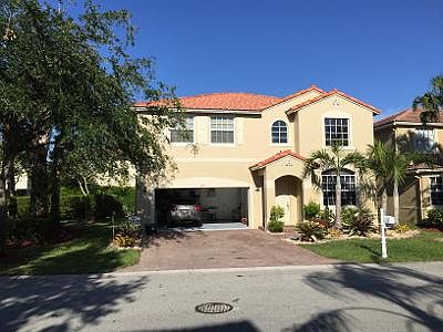 1st image of 877 NW 127th Ave