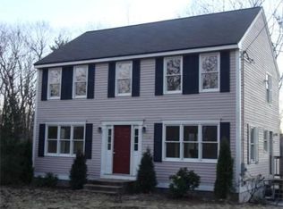 169 Maple St, Douglas, MA 01516