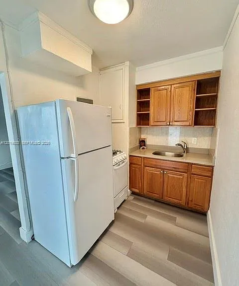 7445 Harding Ave #112 — Photo 9