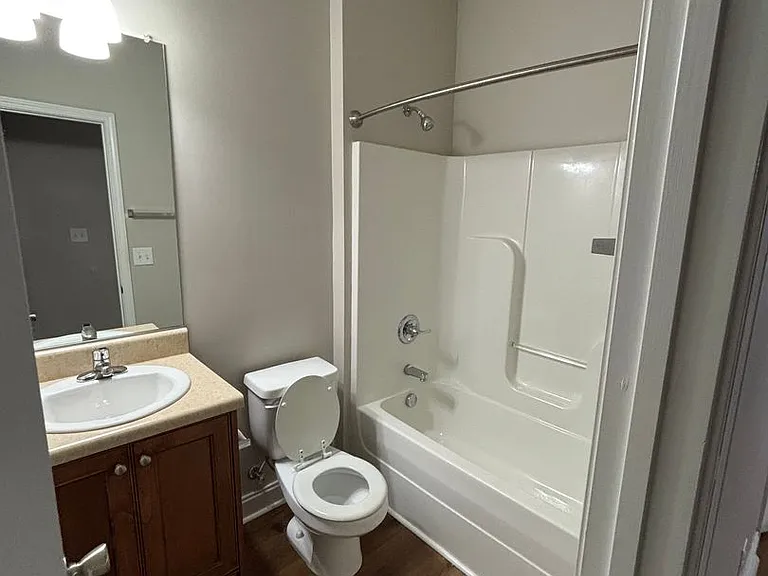 333 High Meadows Pl — Photo 9