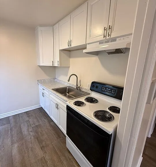 4055 Hamilton St #3 — Photo 6