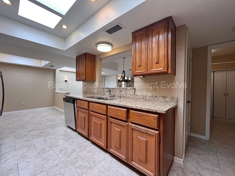 7513 N Via Camello Del Sur — Photo 29