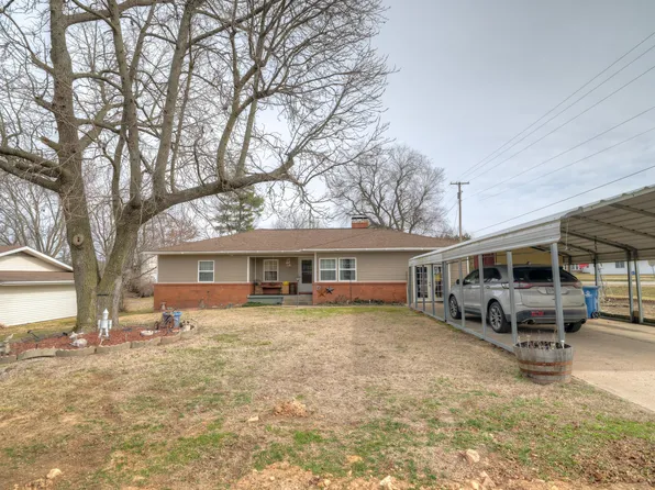 1027 Melody Lane, Neosho, MO 64850