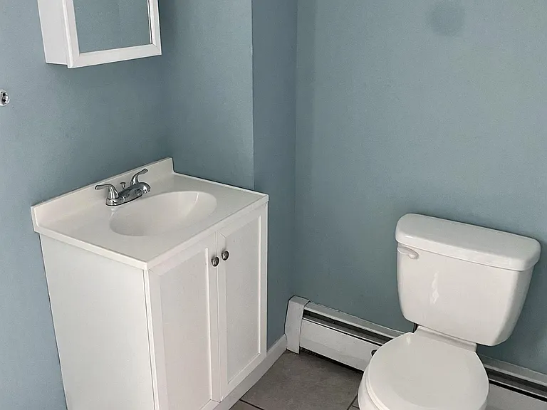 19 Center Streetsingle Family — Photo 29