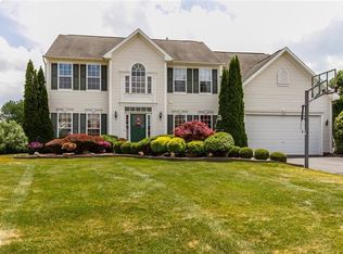 5 Emory Rise, Fairport, NY 14450