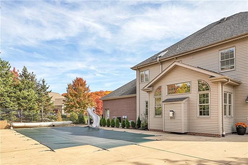 213 Dorsay Valley Dr, Cranberry Township, PA 16066 Zillow