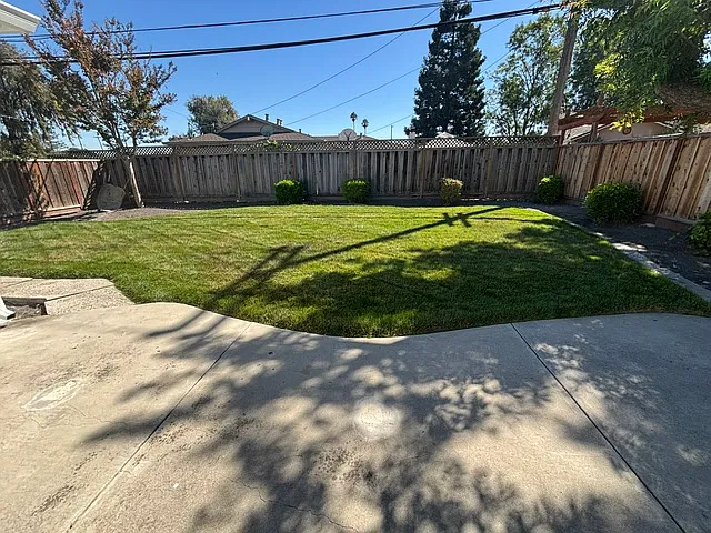 3 bed, 1425 sqft, $5,500 — Photo 2