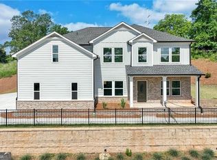 1226 Bloomsbury Ln, Gainesville, GA 30501