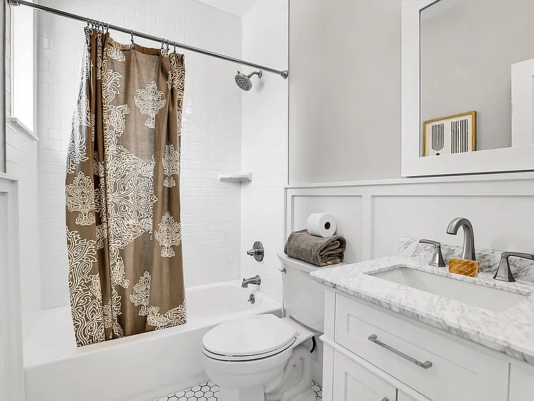 1584 Meade St #A — Photo 12