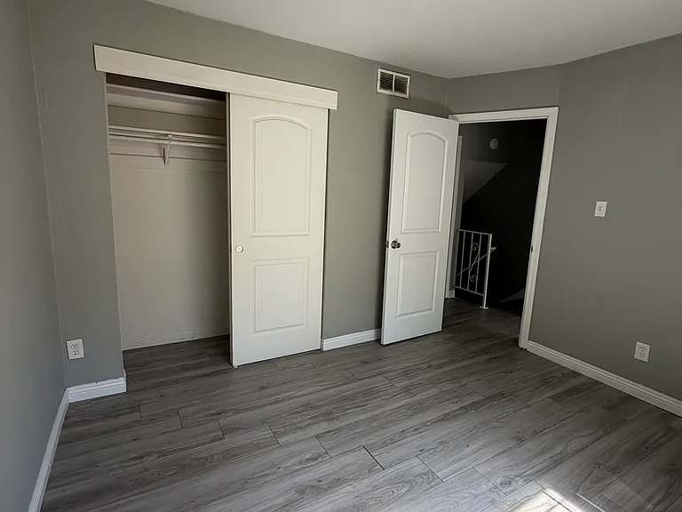1720 G St #3 — Photo 3