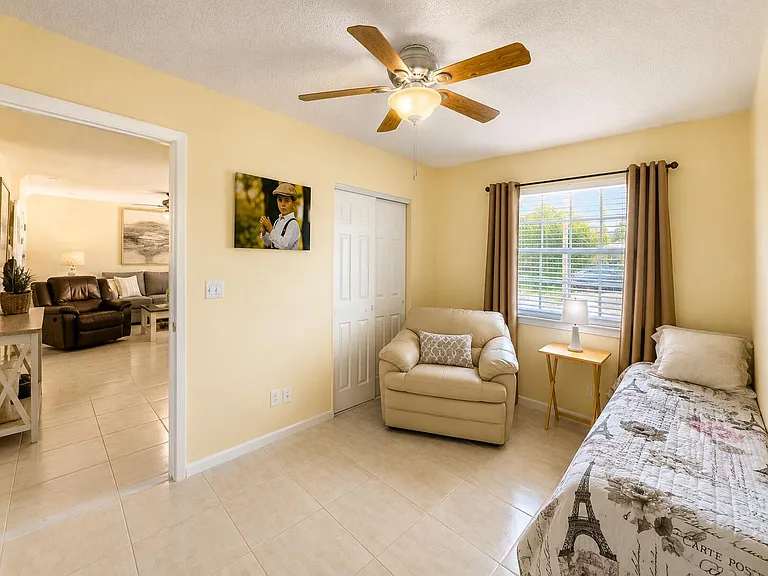 4815 Gladiator Cir — Photo 3