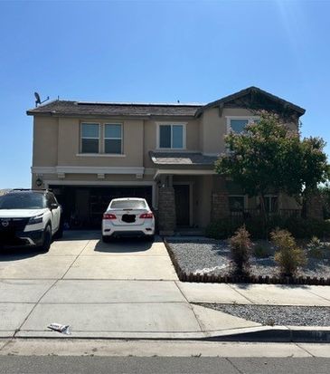 653 Suukat Ct, San Jacinto, CA 92582
